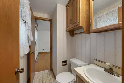 2657 Pioneer Drive, Green Bay, WI 54313 - Photo 14
