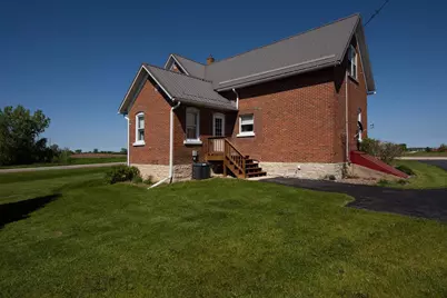 3553 County Line Road, Luxemburg, WI 54217 - Photo 4