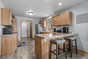 N1066 Vander Maazen Dr, Greenville, WI 54942 - Photo 10