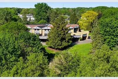 4545 W Pine Street #F, Appleton, WI 54914 - Photo 8