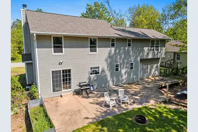 354 Longwood Lane, Wrightstown, WI 54180 - Photo 12