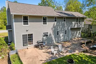 354 Longwood Ln, Wrightstown, WI 54180 - Photo 12