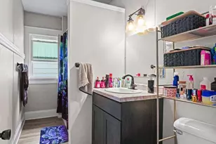 310 Broad St, Oshkosh, WI 54901 - Photo 14