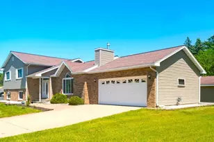 N2664 Grand Path, Wautoma, WI 54982 - Photo 2