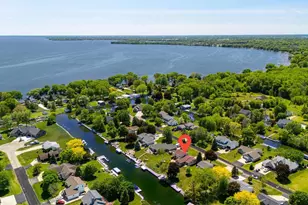 5170 Killdeer Ln, Oshkosh, WI 54901 - Photo 2