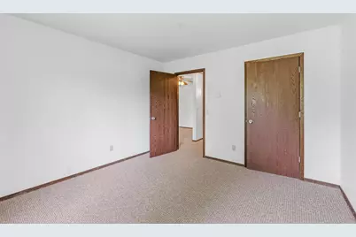 228 Enterprise Street, Stockbridge, WI 53088 - Photo 10