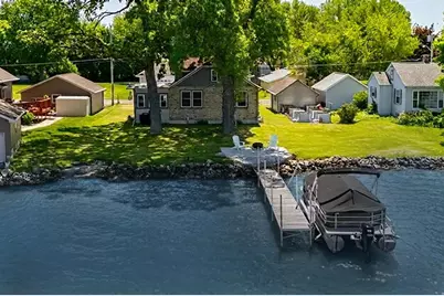 2432 Hickory Lane, Oshkosh, WI 54901 - Photo 1