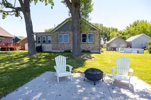 2432 Hickory Ln, Oshkosh, WI 54901 - Photo 28