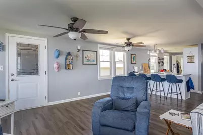 2432 Hickory Lane, Oshkosh, WI 54901 - Photo 8
