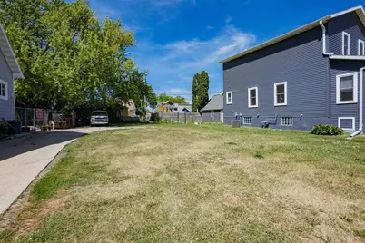 23 W Bank Street, Fond du Lac, WI 54935 - Photo 2