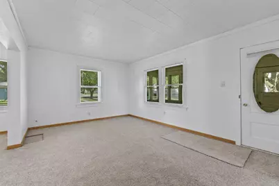 99 N Bell Street, Fond du Lac, WI 54935 - Photo 10