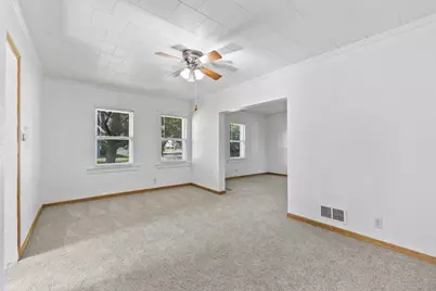 99 N Bell Street, Fond du Lac, WI 54935 - Photo 8