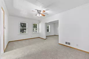 99 N Bell St, Fond du Lac, WI 54935 - Photo 8