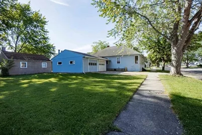 99 N Bell Street, Fond du Lac, WI 54935 - Photo 2