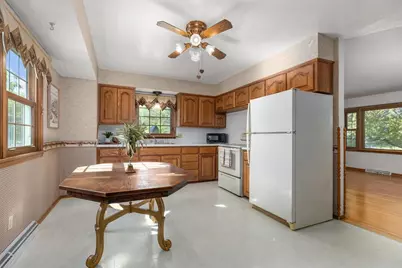 617 Marcella Avenue, Combined Locks, WI 54113 - Photo 4