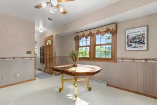 617 Marcella Ave, Combined Locks, WI 54113 - Photo 6