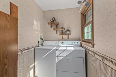 617 Marcella Avenue, Combined Locks, WI 54113 - Photo 8