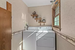 617 Marcella Ave, Combined Locks, WI 54113 - Photo 8