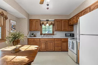 617 Marcella Avenue, Combined Locks, WI 54113 - Photo 2