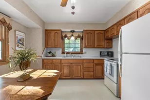 617 Marcella Ave, Combined Locks, WI 54113 - Photo 2