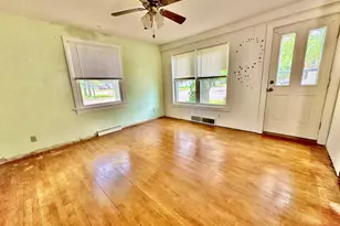 1020 S Smalley St, Shawano, WI 54166 - Photo 10