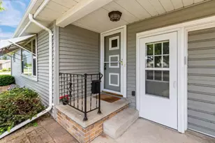 288 Forkin St, Menasha, WI 54952 - Photo 2