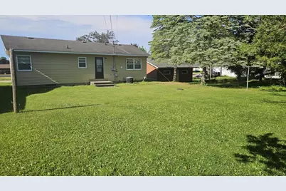 292 E Berlin Street, Berlin, WI 54923 - Photo 6