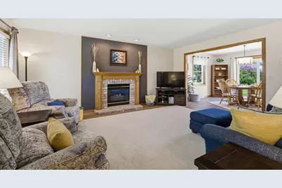N124 Barberry Lane, Appleton, WI 54915 - Photo 2