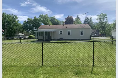 544 S Evergreen Street, Wautoma, WI 54982 - Photo 2