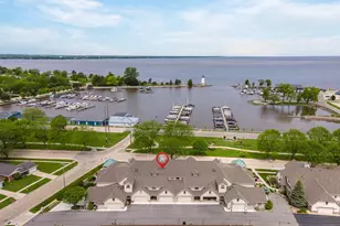 286 E Harbor View Dr, Fond du Lac, WI 54935 - Photo 44