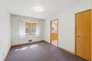 75 S Reserve Ave, Fond du Lac, WI 54935 - Photo 14