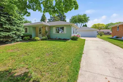 75 S Reserve Avenue, Fond du Lac, WI 54935 - Photo 1