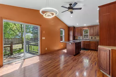 2110 Center Street, Green Bay, WI 54304 - Photo 2