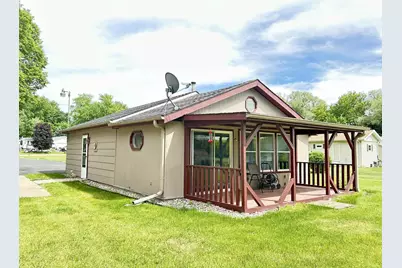 4631 Melody Lane, Oshkosh, WI 54904 - Photo 4
