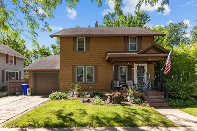 707 E Brewster Street, Appleton, WI 54911 - Photo 1