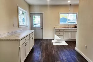 175 Gillett St, Fond du Lac, WI 54935 - Photo 6