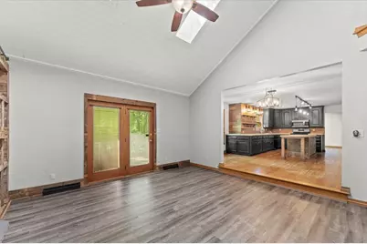 2752 Woodland Hills Court, Green Bay, WI 54311 - Photo 10