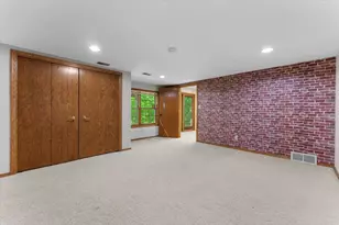 2752 Woodland Hills Ct, Green Bay, WI 54311 - Photo 46