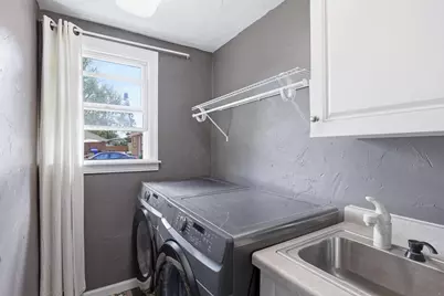 1420 N Owaissa Street, Appleton, WI 54911 - Photo 12