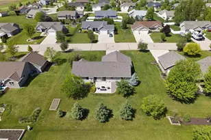 W7133 Englewood Dr, Greenville, WI 54942 - Photo 38
