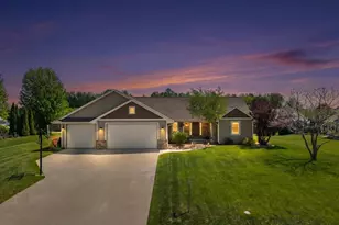 W7133 Englewood Dr, Greenville, WI 54942 - Photo 52