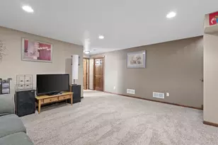 W7133 Englewood Dr, Greenville, WI 54942 - Photo 28