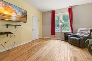 1319 8th St, Marinette, WI 54143 - Photo 4