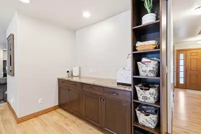 3296 Pioneer Drive, Green Bay, WI 54313 - Photo 18