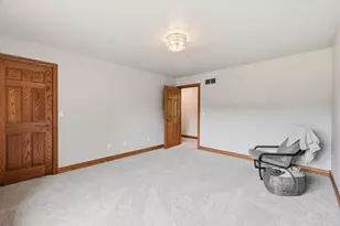 3296 Pioneer Dr, Green Bay, WI 54313 - Photo 22