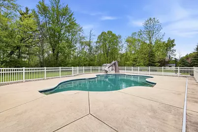 3296 Pioneer Drive, Green Bay, WI 54313 - Photo 56