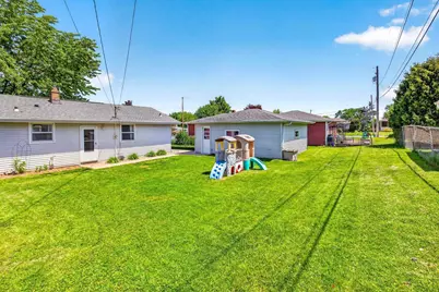 443 Woodlawn Court, Combined Locks, WI 54113 - Photo 42