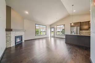 3758 N Wayside Ln, Appleton, WI 54913 - Photo 10