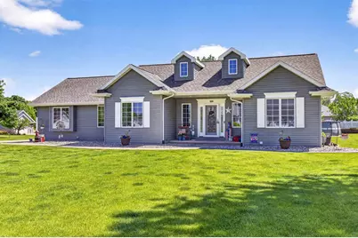 1795 Gateway Meadows Lane, Neenah, WI 54956 - Photo 2