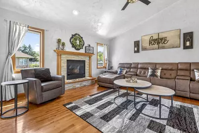 1795 Gateway Meadows Lane, Neenah, WI 54956 - Photo 6